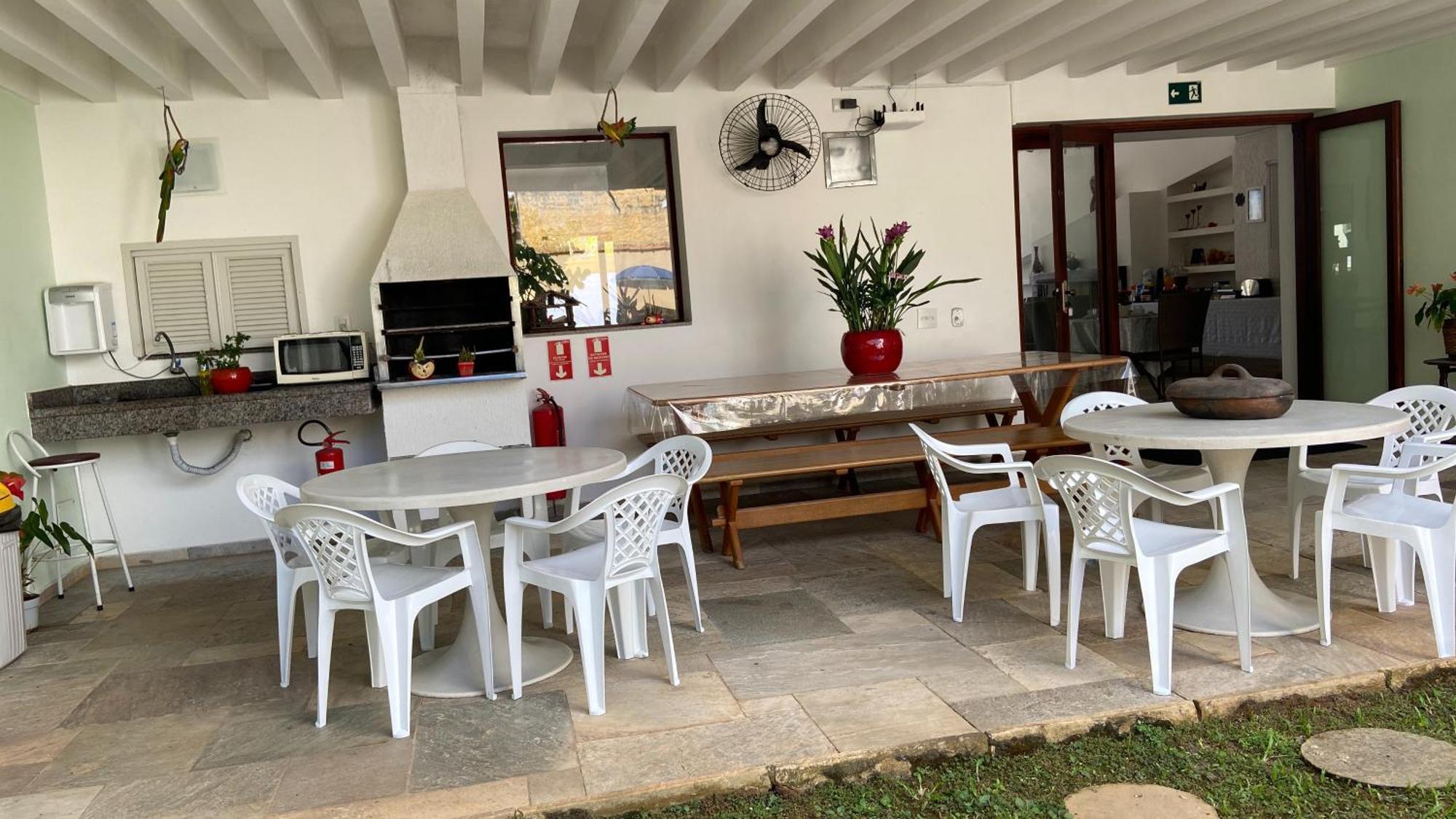Pensão Pe Na Areia 2*